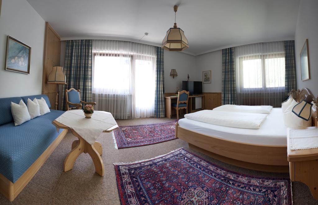 Hotel Garni Jennewein マイヤーホーフェン 部屋 写真